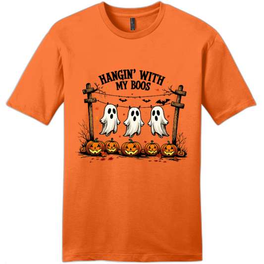 hangin with my boos - short sleeve